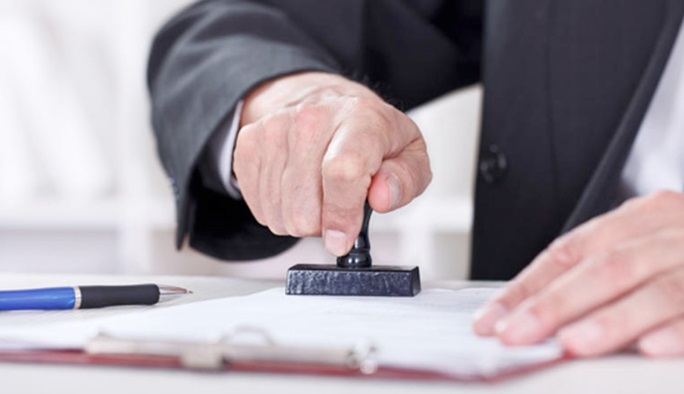 ماده 71 قانون دفاتر اسناد رسمی می گوید :