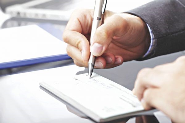 قوانین و مواد قانونی صدور چک کدام ها هستند ؟