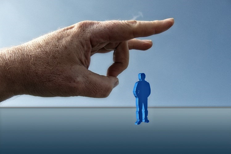 1: مفهوم تصرف عدوانی چیست؟