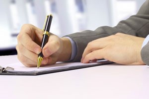 چنانچه منشا ایجاد تعهدات و الزامات عقد باشد: