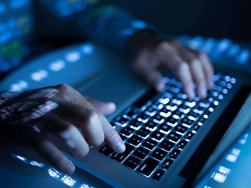 شماره 2: کدام ماده قانونی مربوط به کلاهبرداری رایانه ای است؟