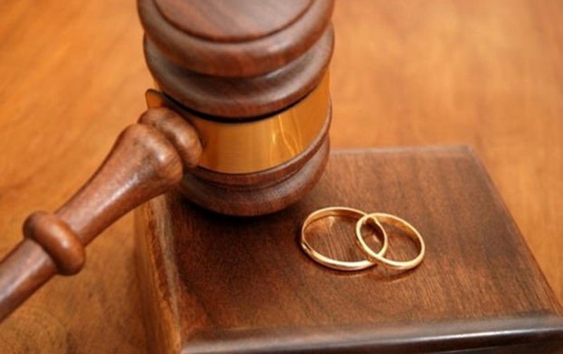 دلایل طلاق به درخواست مرد شامل چه مواردی است؟