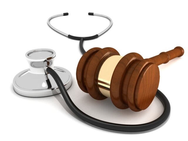 حق الزحمه وکیل متخصص در امور پزشکی چگونه است؟